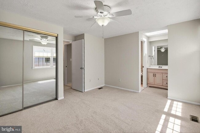 Building Photo - 337 Gundry Dr