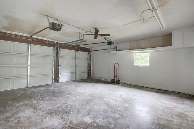 Building Photo - 1906 Morrow St