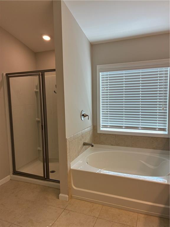 Building Photo - 1335 Hampton Oaks Dr