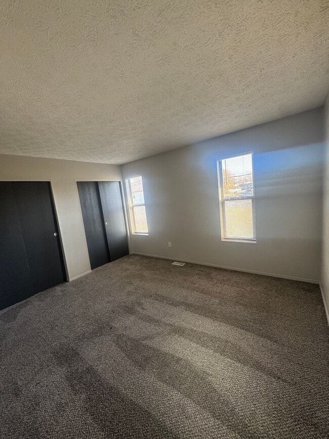 Building Photo - 6972-6996 Joseph Street