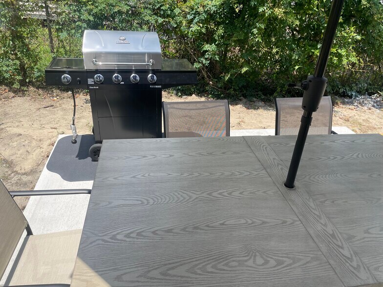 Building Photo - 1157 Olympia Ave