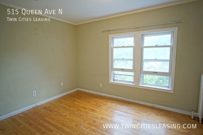 Building Photo - 515 N Queen Ave