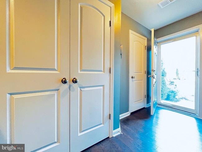 Building Photo - 15206 Lady Lauren Ln