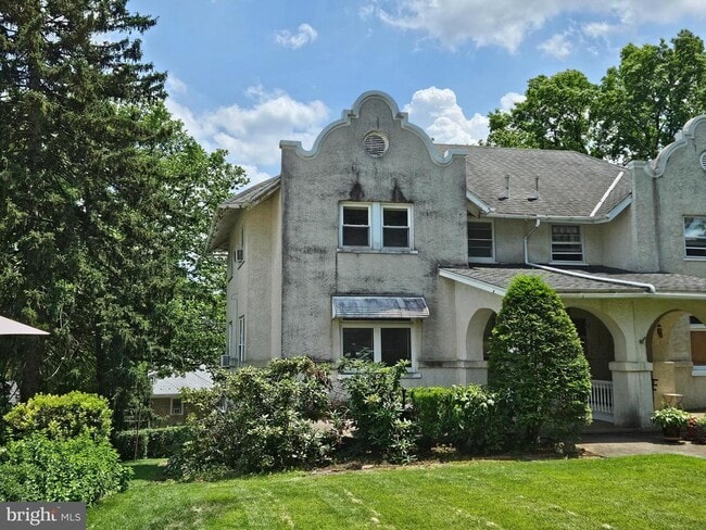 Building Photo - 507 N 25th St