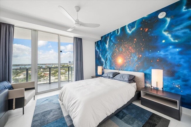 Building Photo - 3100 N Ocean Dr