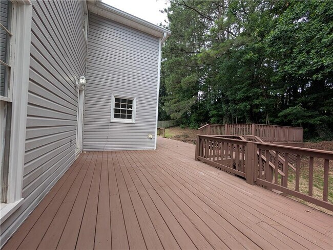 Building Photo - 443 Cricket Ridge Ct