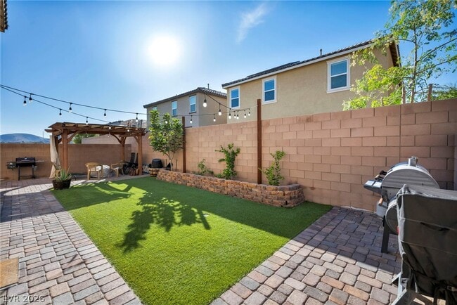 Building Photo - 10283 Massachusetts Ln