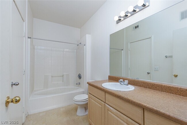 Building Photo - 8250 N Grand Canyon Dr