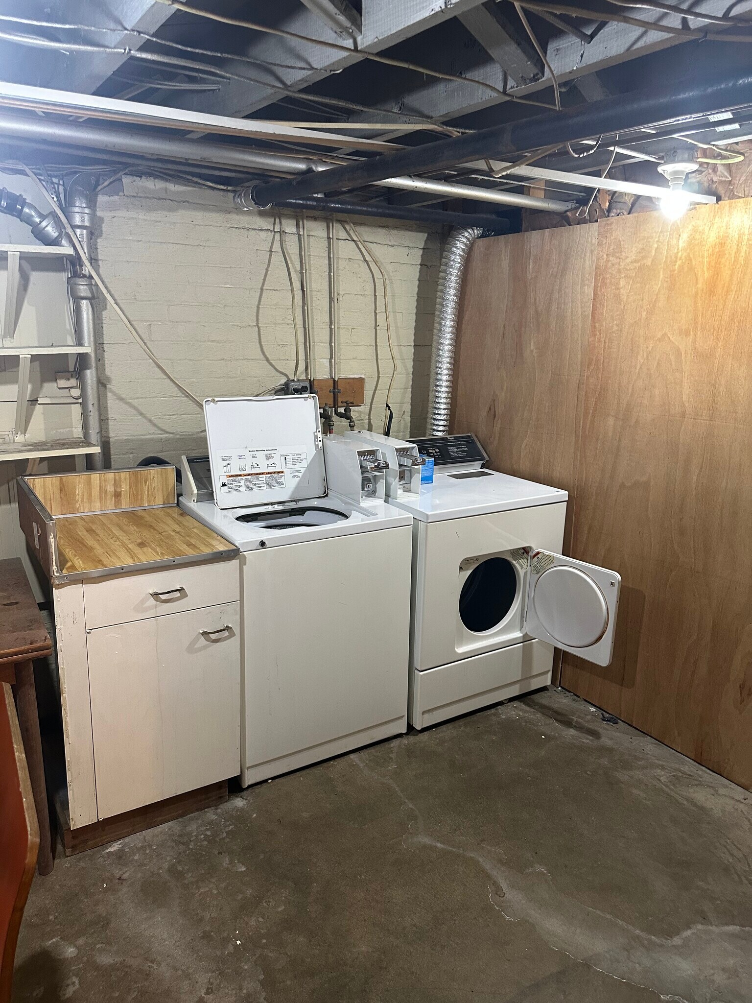 Building Photo - 1149 W Monroe St