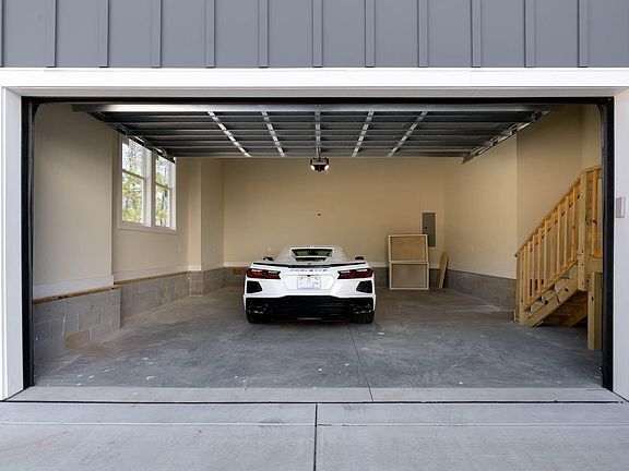 Building Photo - Build Equity While Leasing - Lease and Own from Day One!