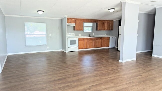 Building Photo - 6025 Old Polk City Rd