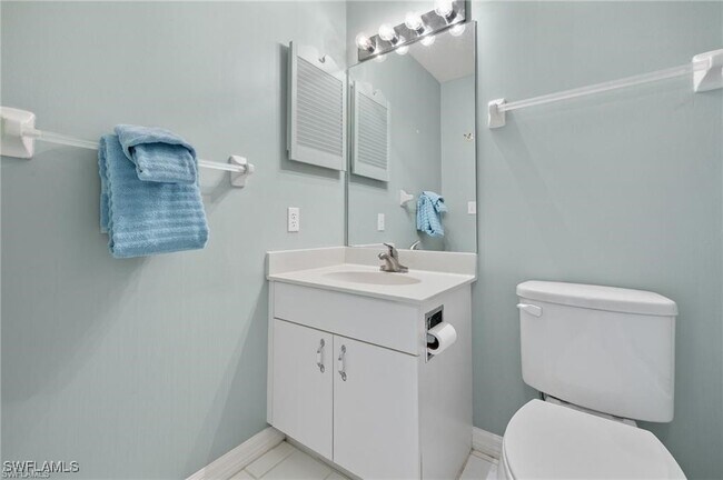 Building Photo - 12081 Summergate Cir