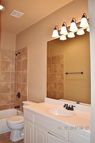 Building Photo - 423 San Gabriel Dr