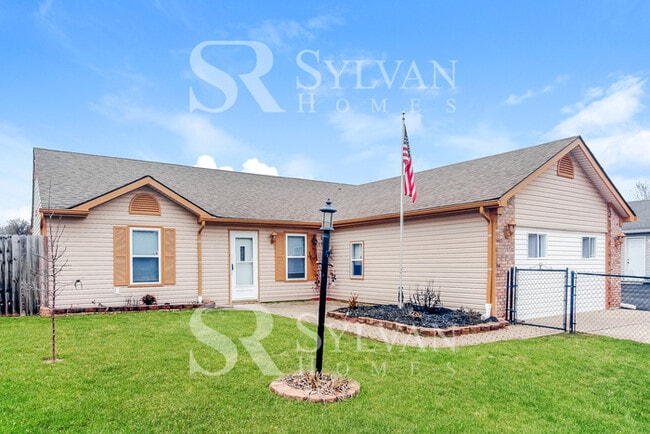 Building Photo - Unwind and Explore in Indianapolis'