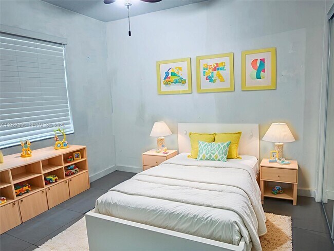 Building Photo - 10457 NW 8th St