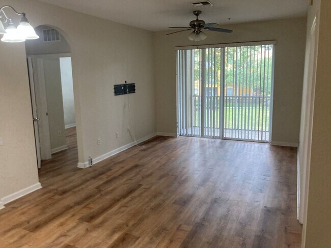 Building Photo - 3BD/2BA CONDO IN STONEBRIDGE RESERVES
