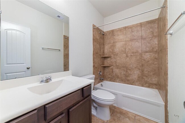 Building Photo - 8807 Harvest River Dr