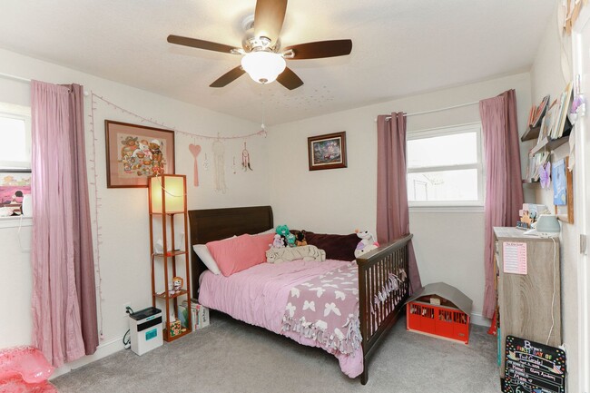 Building Photo - Stylish 3-Bed Brick Home in Central VB!