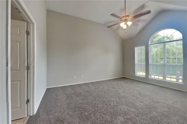 Building Photo - 11085 Taylors Spring Pl