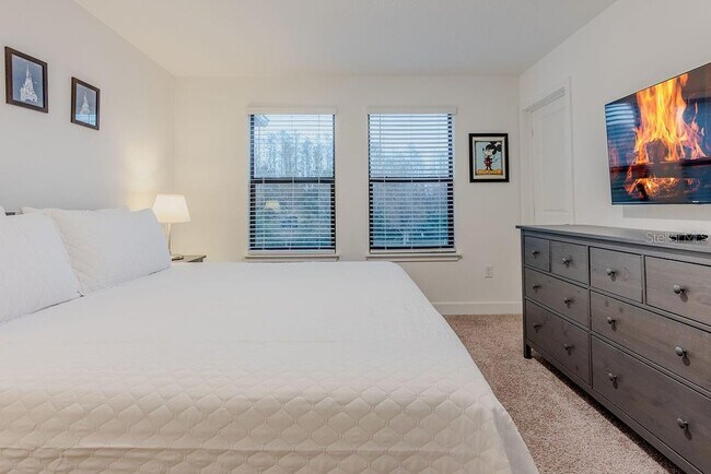 Building Photo - 4742 Terra Esmeralda Dr