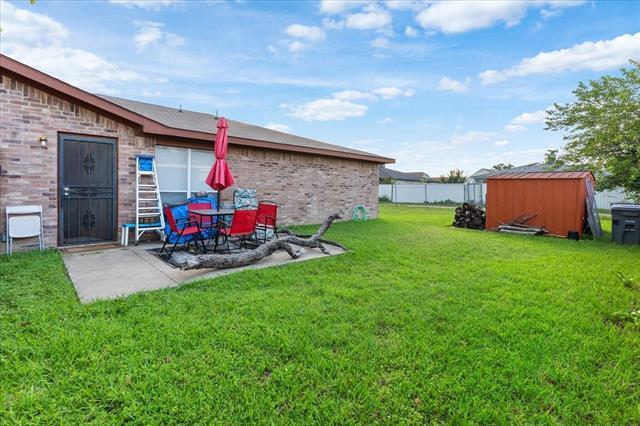 Building Photo - 10311 Pondwood Dr