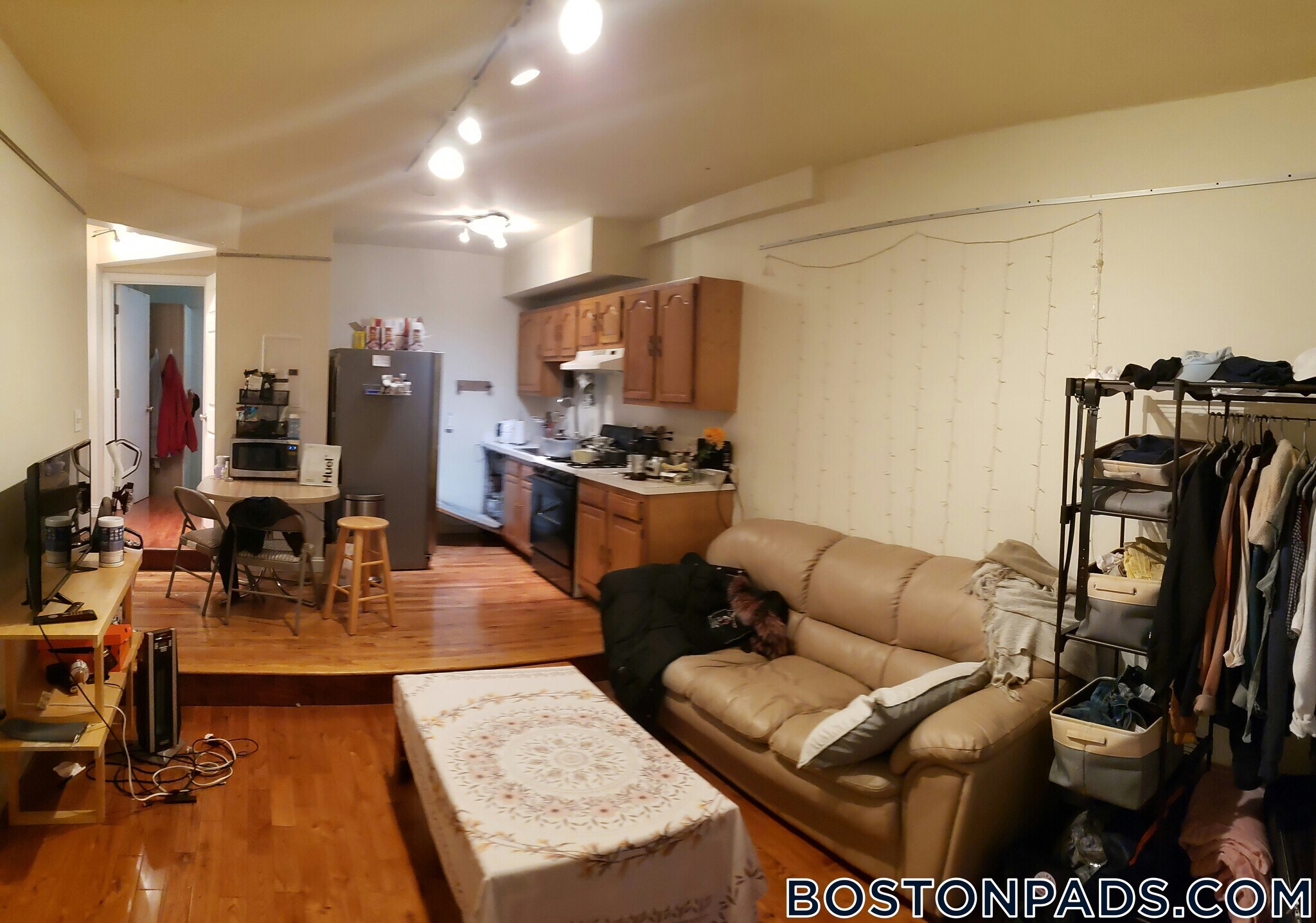 Building Photo - 55 St Stephen St