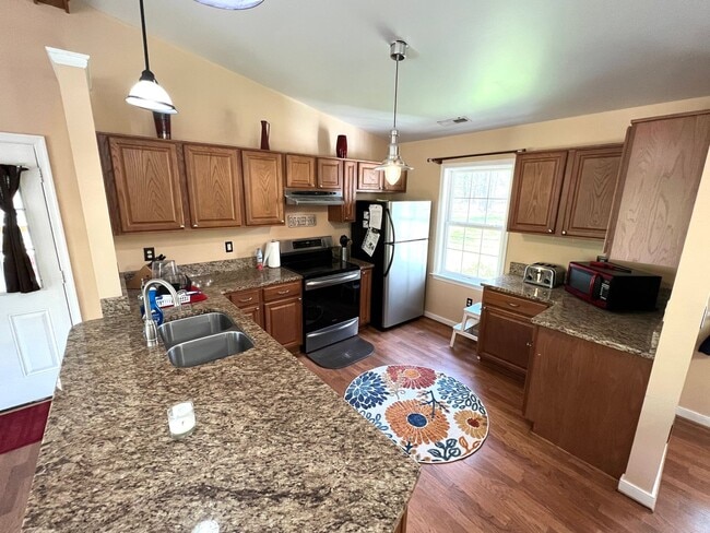 Building Photo - Fully Furnished & All Inclusive Beauty on Lake Gaston