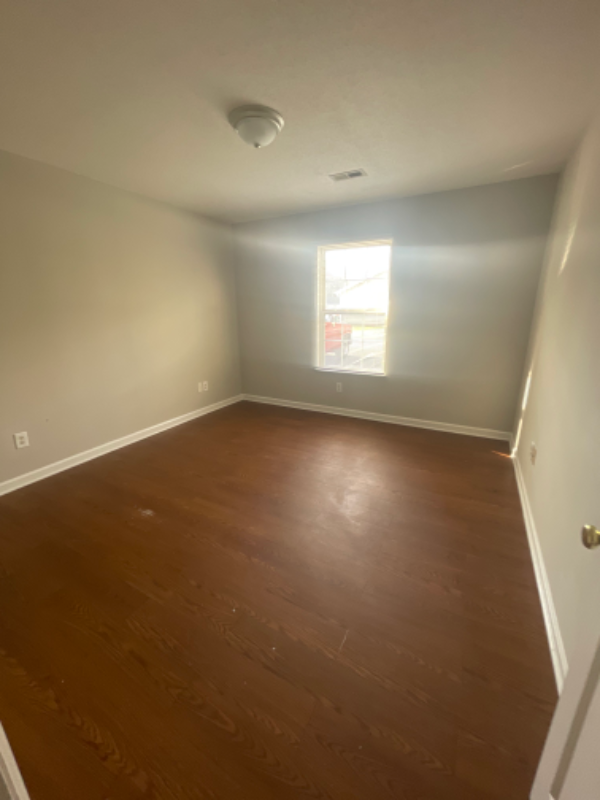 Building Photo - 317 Caswell St
