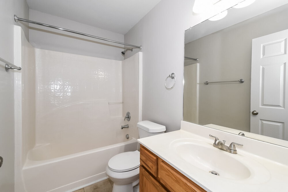 Building Photo - 7428 Prosperity Park Rd N