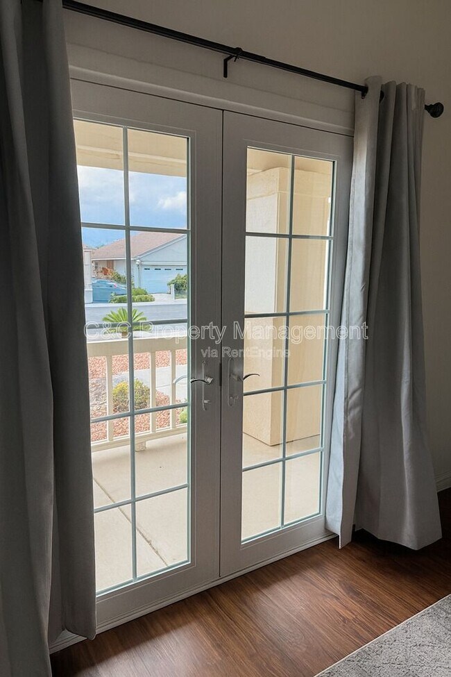 Building Photo - 12555 Caballero Ct
