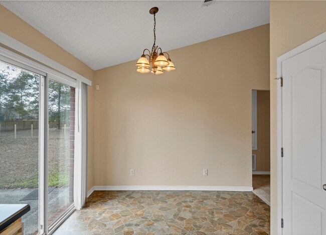 Building Photo - 8959 Gristmill Way