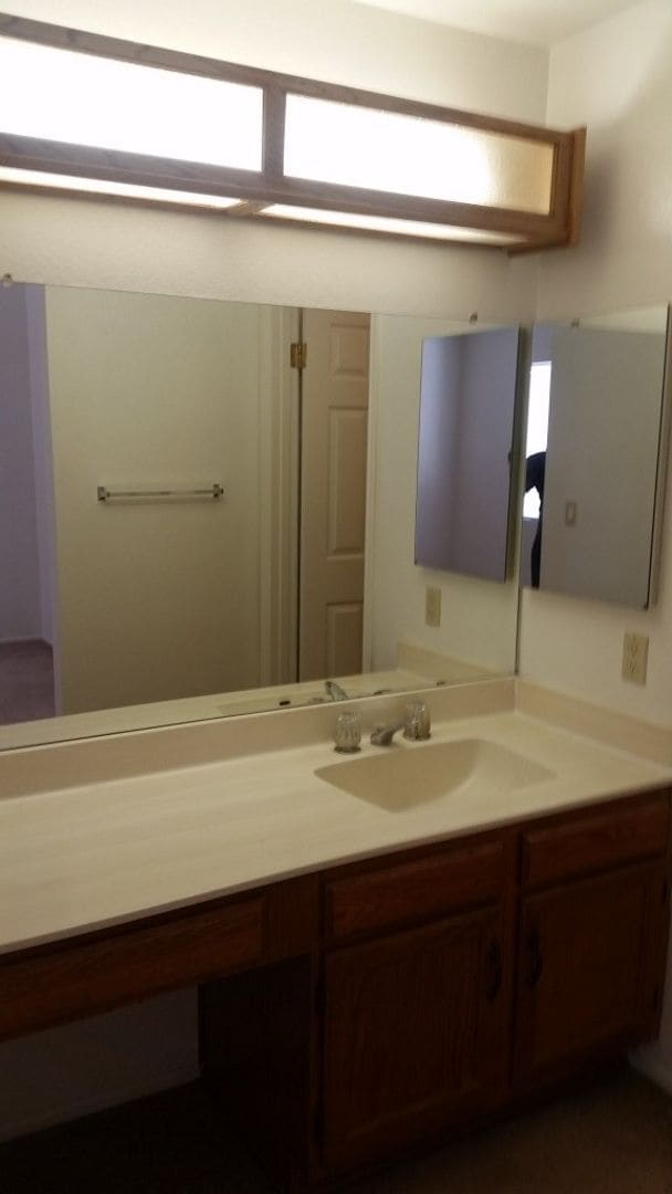 Building Photo - EXCELLENT TEMPE UNIT TOWNHOME AVAILABLE!!!