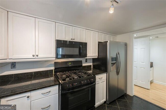 Building Photo - 9070 Cobbler Ct