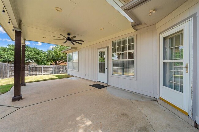 Building Photo - 1600 Viki Lynn Ct