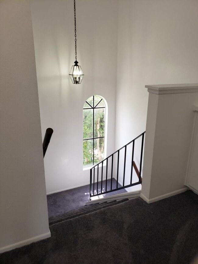 Building Photo - 8338 Woodley Pl