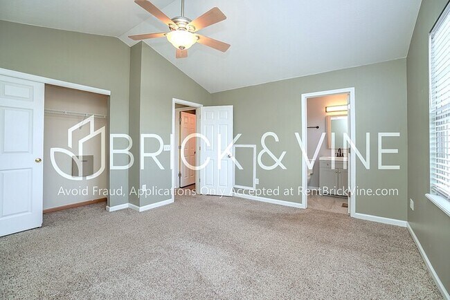 Building Photo - 6209 Nasby Dr