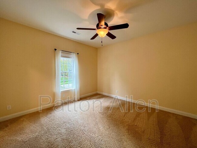 Building Photo - 85 Gray Duster Cir