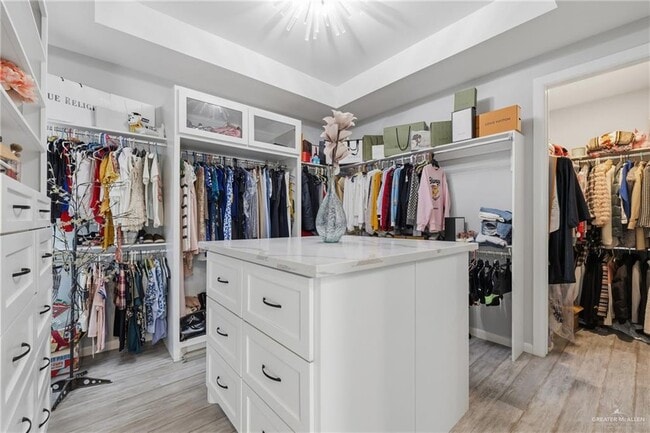 Building Photo - 27 Ensenada Ave