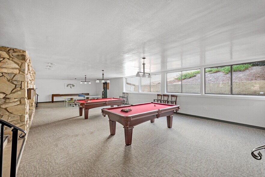 Building Photo - 7742 Redlands St