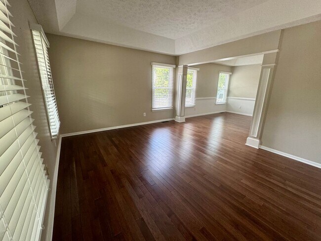Building Photo - 2657 Christopher Farms Dr