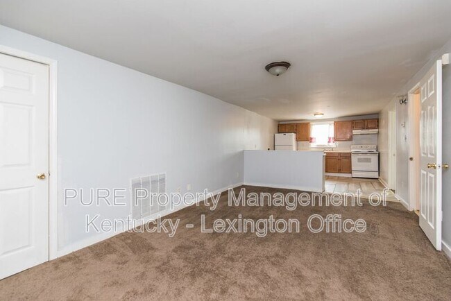 Building Photo - 215 Murray St