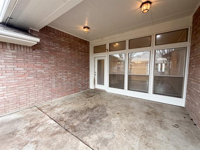 Building Photo - 708 Nandina Way