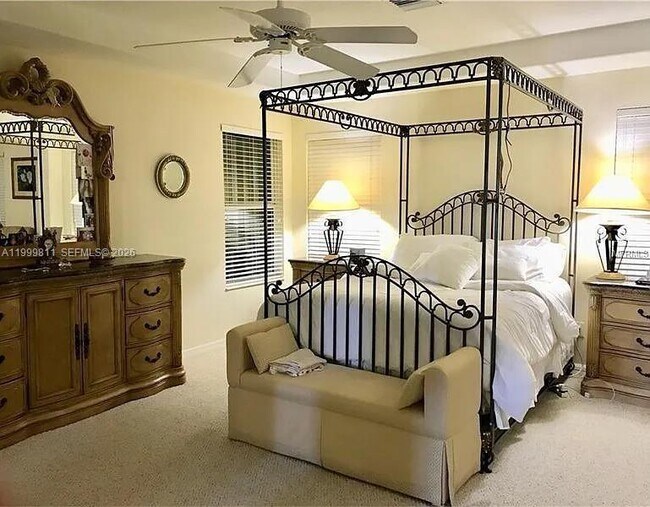 Building Photo - 6945-6974 74th St Cir E