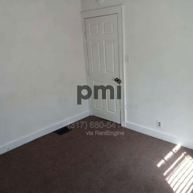 Building Photo - 5041 W 13th St