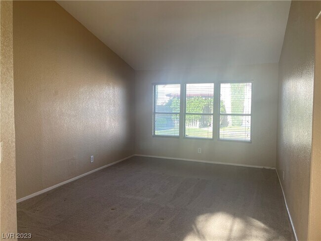 Building Photo - 604 Cody Pass