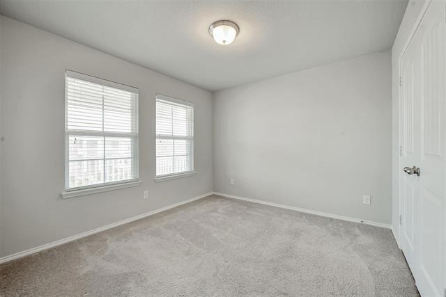 Building Photo - 1504 Emerald Tree Pl