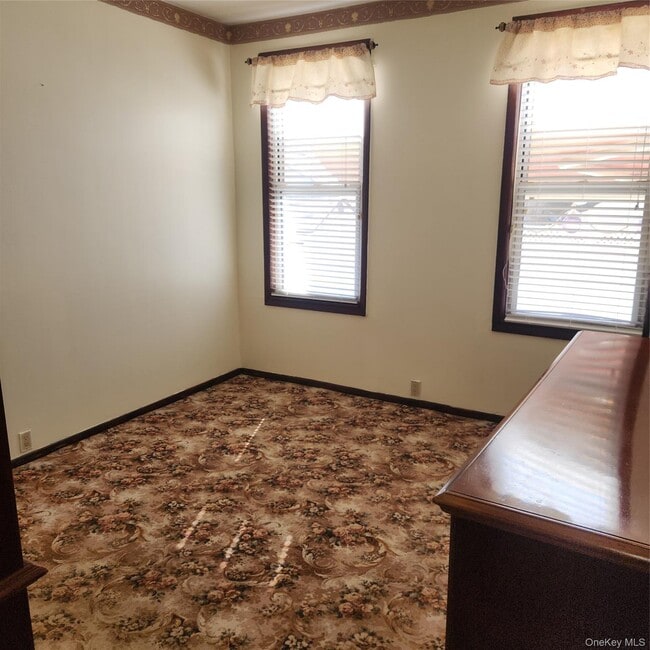 Building Photo - 77-16 78th St