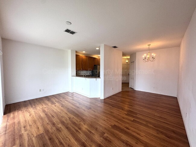 Building Photo - 10735 Savannah Wood Ct