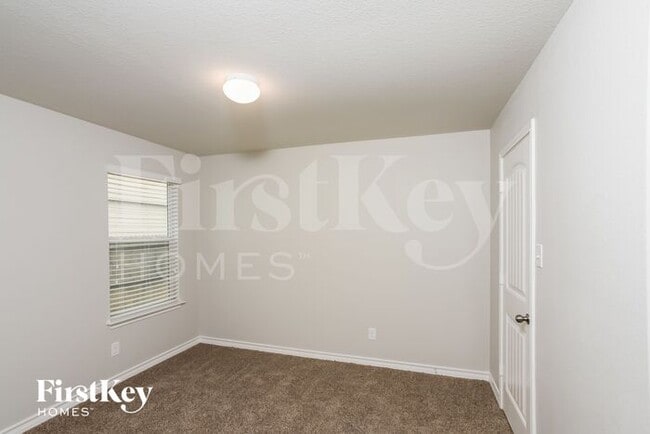 Building Photo - 5931 Forte Falls