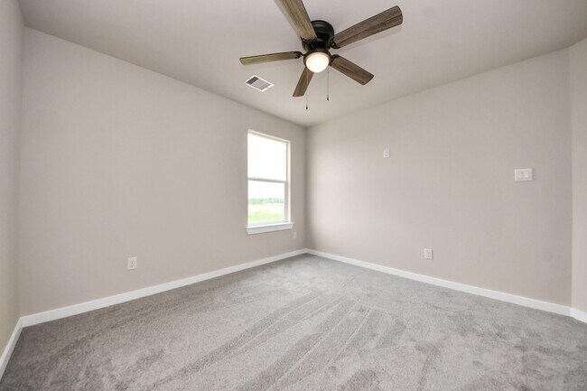 Building Photo - 11141 Rd 5503